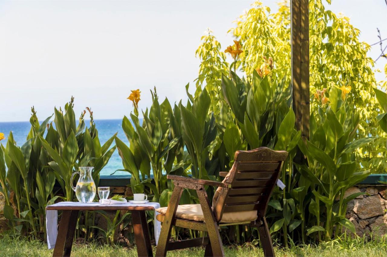 Troas Beach Hotel Tavaklı エクステリア 写真
